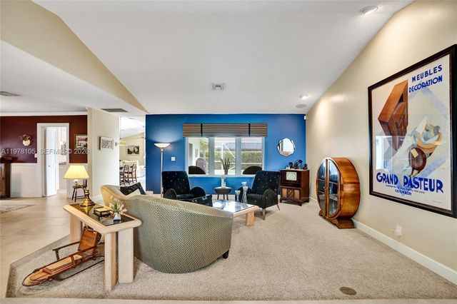 5093 NW 86th Way, Coral Springs, FL 33067