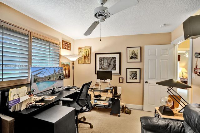 5093 NW 86th Way, Coral Springs, FL 33067