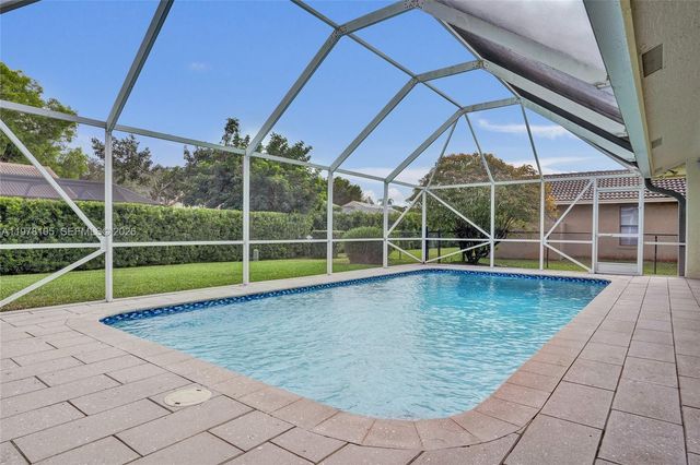 5093 NW 86th Way, Coral Springs, FL 33067