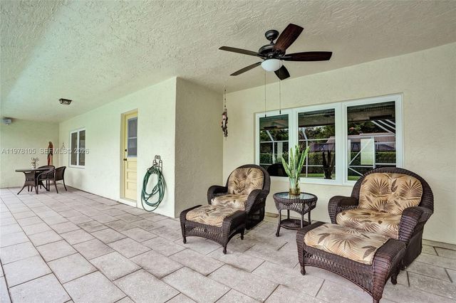 5093 NW 86th Way, Coral Springs, FL 33067
