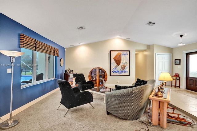 5093 NW 86th Way, Coral Springs, FL 33067