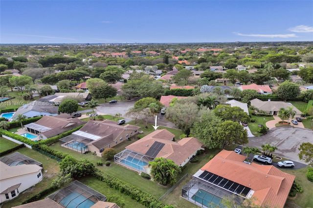 5093 NW 86th Way, Coral Springs, FL 33067