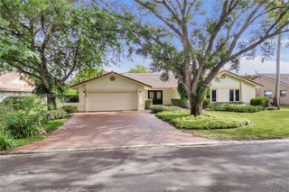 5093 NW 86th Way, Coral Springs, FL 33067