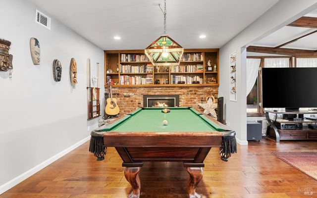 477 N Meadowview Ct, Vacaville, CA 95688