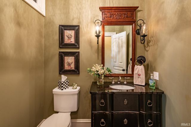 4636 S Hawks Way, Bloomington, IN 47401