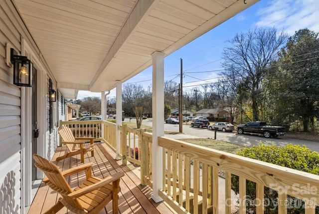 322 Holland Circle, Statesville, NC 28677