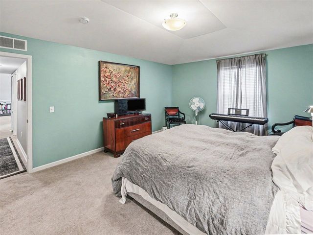 404 Riversedge Drive, Saline, MI 48176