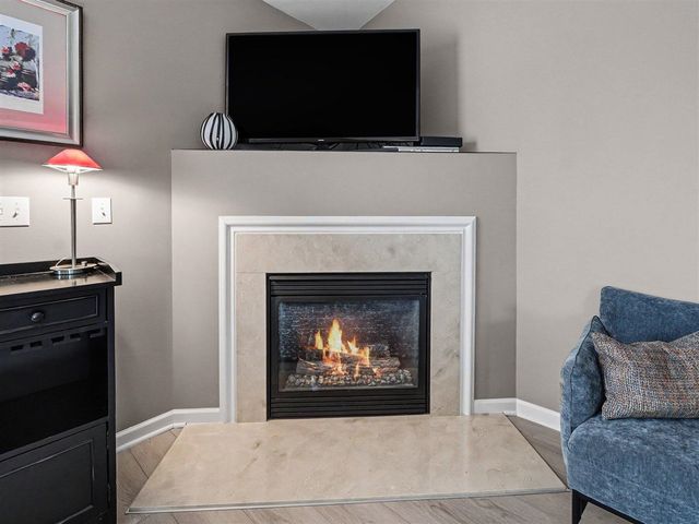 404 Riversedge Drive, Saline, MI 48176