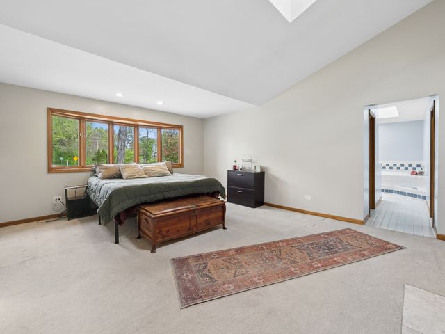 11613 Country Club Road, Woodstock, IL 60098