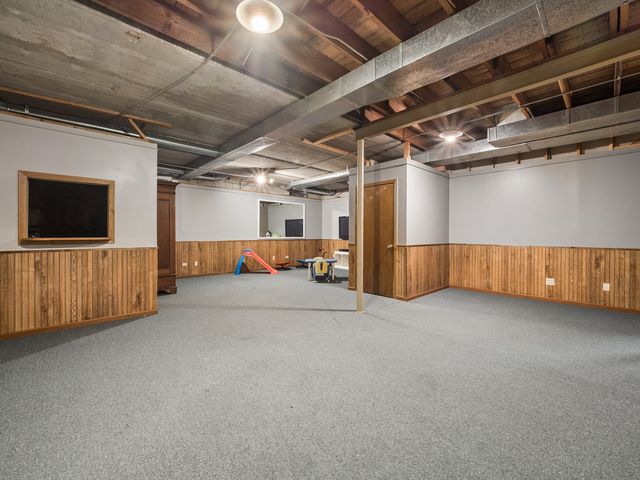 11613 Country Club Road, Woodstock, IL 60098