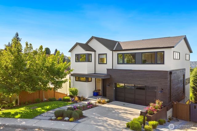 728 W Etruria Street, Seattle, WA 98119