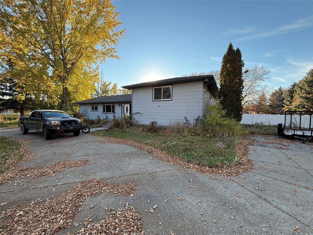 228 Fox Hill Drive, Kalispell, MT 59901 photo 2