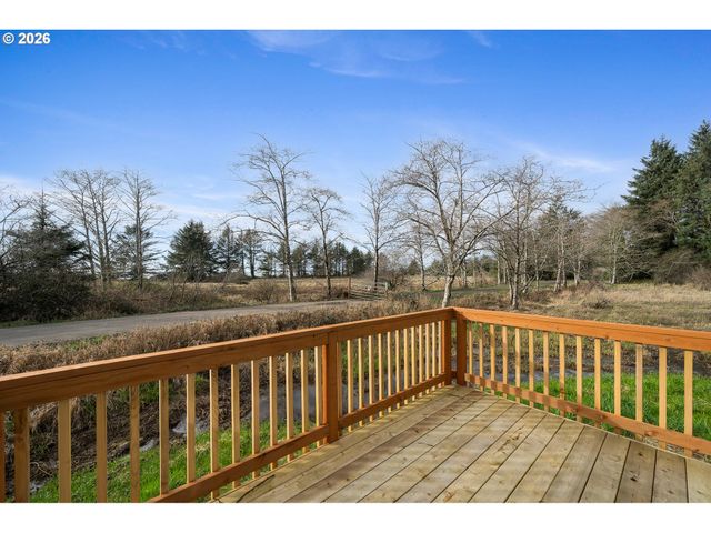 4600 SPRUCE St, Bay City, OR 97107