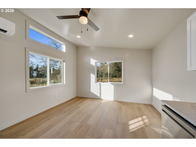 4600 SPRUCE St, Bay City, OR 97107