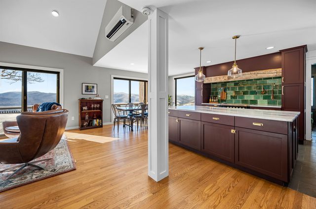 764 Upper Sparrow Hawk Road, Rochester, VT 05767