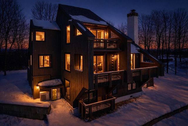 764 Upper Sparrow Hawk Road, Rochester, VT 05767