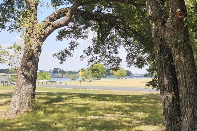 0 Southpoint Drive Lot 1-R, Streetman, TX 75859