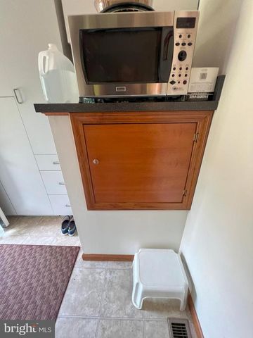 43 SIERRA VISTA WAY, Purgitsville, WV 26852