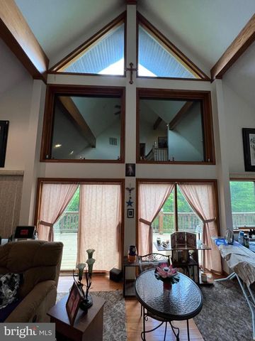 43 SIERRA VISTA WAY, Purgitsville, WV 26852