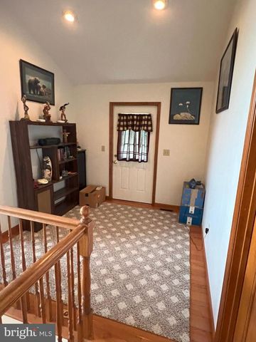 43 SIERRA VISTA WAY, Purgitsville, WV 26852