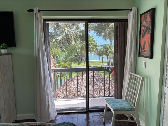 825 Center Street 21b, Jupiter, FL 33458