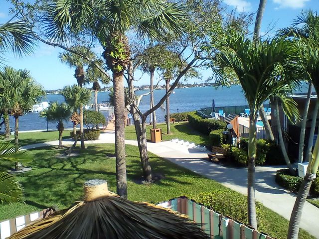 825 Center Street 21b, Jupiter, FL 33458