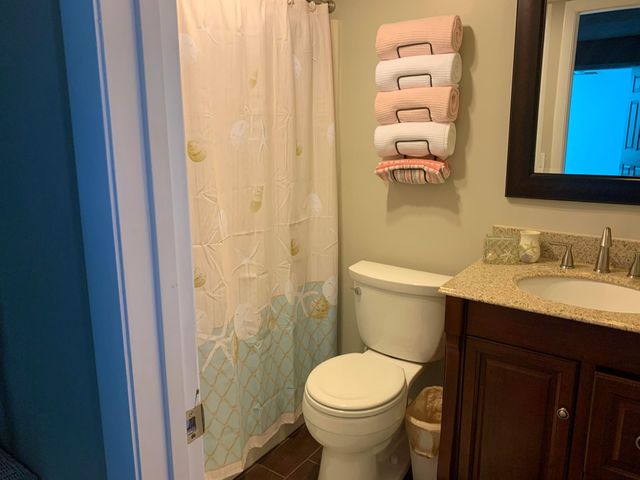 825 Center Street 21b, Jupiter, FL 33458