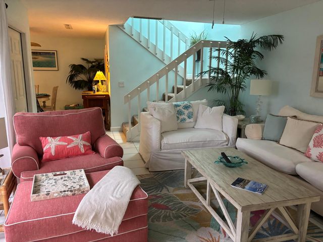 825 Center Street 21b, Jupiter, FL 33458