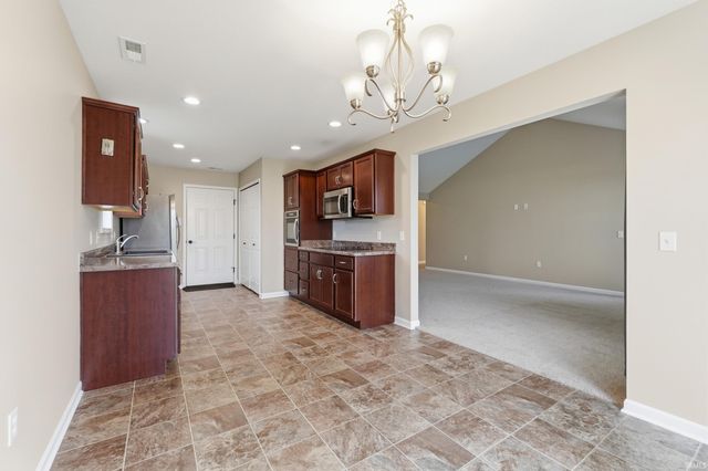 12877 Slash Pass, Fort Wayne, IN 46818
