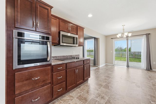 12877 Slash Pass, Fort Wayne, IN 46818