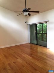 114 Turtle Creek Rd Apt 8, Charlottesville, VA 22901