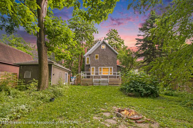 416 E Elm Street, Mason, MI 48854