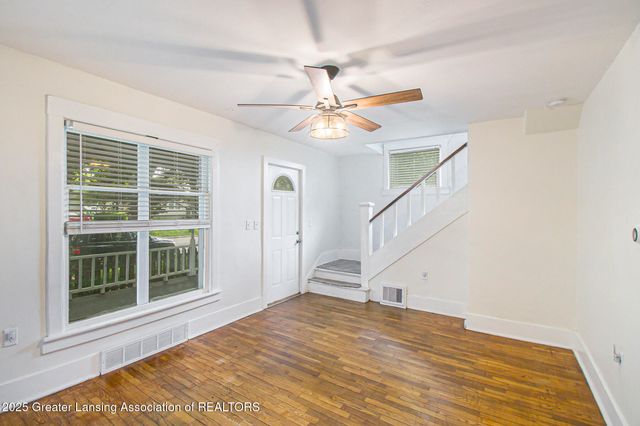 416 E Elm Street, Mason, MI 48854