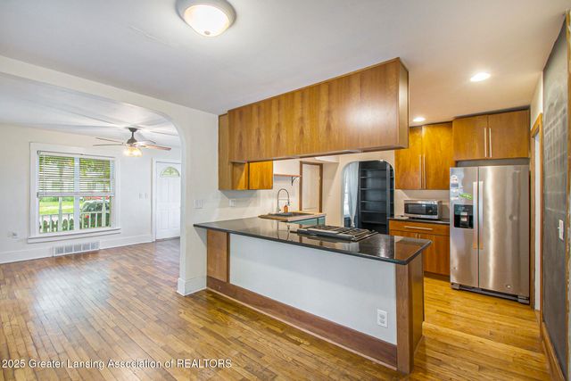 416 E Elm Street, Mason, MI 48854