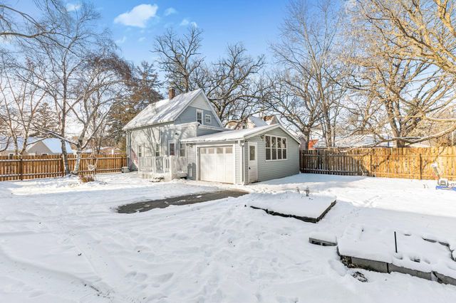 204 Wilson Avenue NE, Saint Cloud, MN 56304