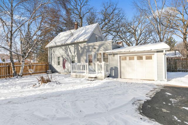 204 Wilson Avenue NE, Saint Cloud, MN 56304