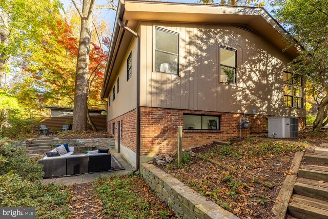 4911 FALSTONE AVE, Chevy Chase, MD 20815