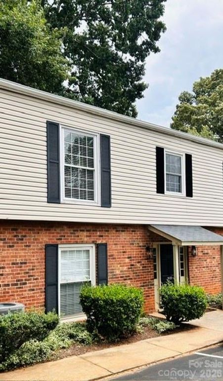 5925 Quail Hollow Road C, Charlotte, NC 28210