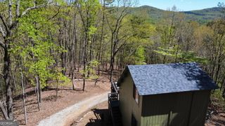 629 Waters Edge Drive, Clarkesville, GA 30523