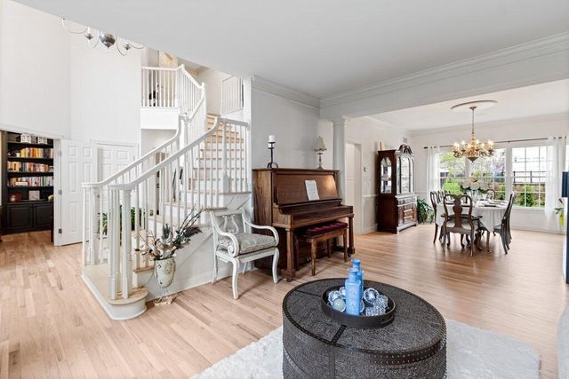 4688 Vista Ridge Drive, Dublin, OH 43017