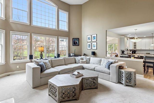 4688 Vista Ridge Drive, Dublin, OH 43017