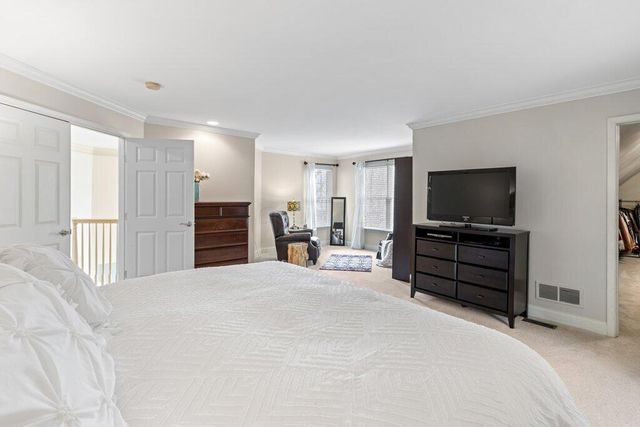 4688 Vista Ridge Drive, Dublin, OH 43017