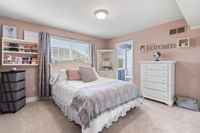 4688 Vista Ridge Drive, Dublin, OH 43017