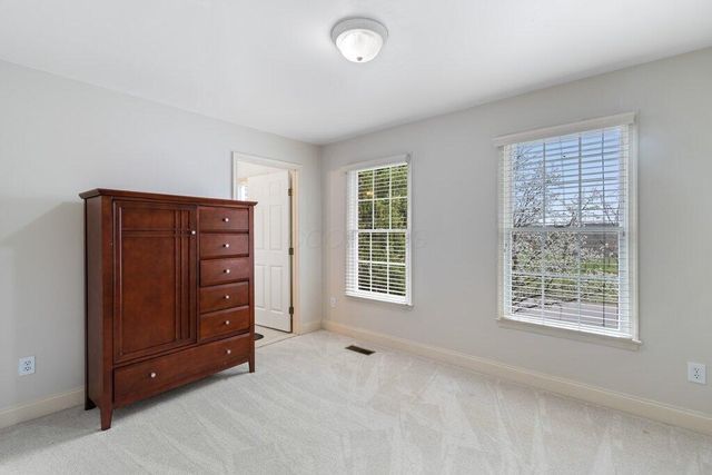 4688 Vista Ridge Drive, Dublin, OH 43017