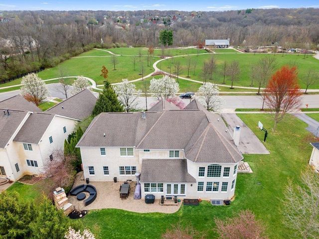 4688 Vista Ridge Drive, Dublin, OH 43017