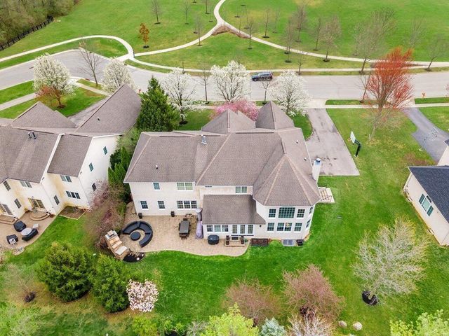 4688 Vista Ridge Drive, Dublin, OH 43017