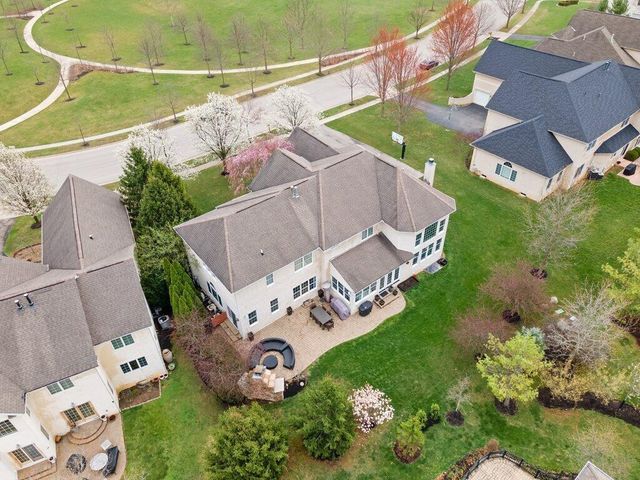 4688 Vista Ridge Drive, Dublin, OH 43017