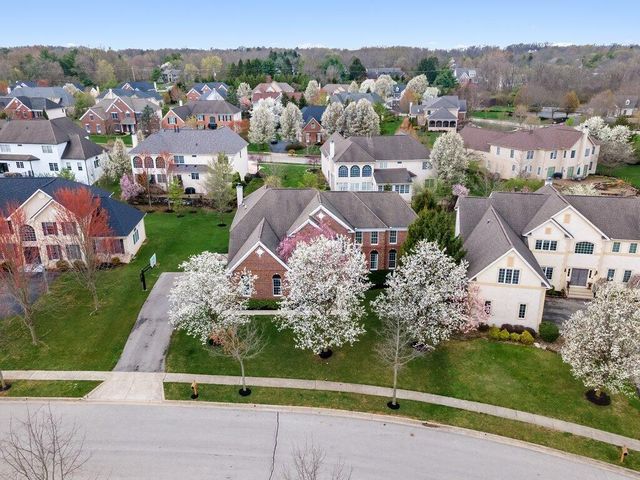 4688 Vista Ridge Drive, Dublin, OH 43017
