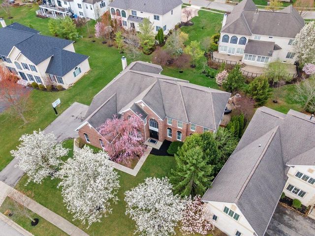 4688 Vista Ridge Drive, Dublin, OH 43017