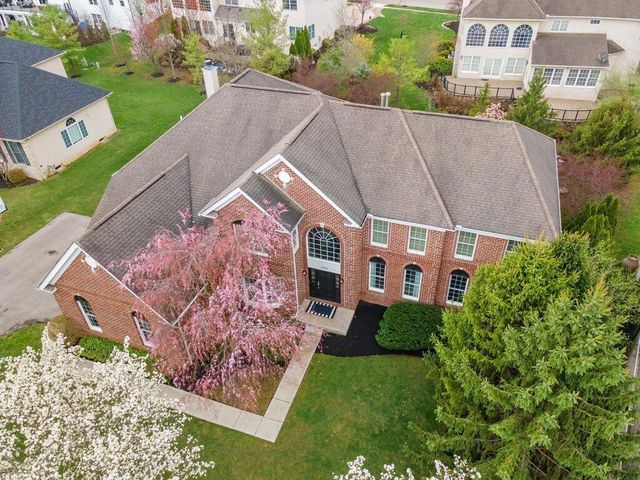 4688 Vista Ridge Drive, Dublin, OH 43017